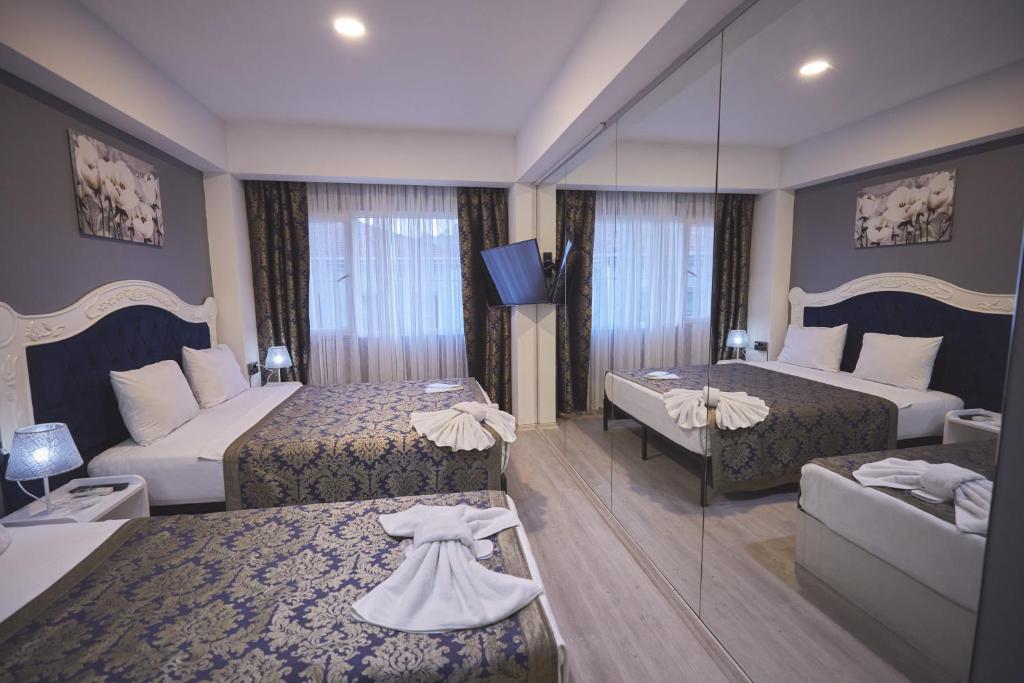 Albatros Hagia Sophia Hotel - Deluxe Family Connecting Room