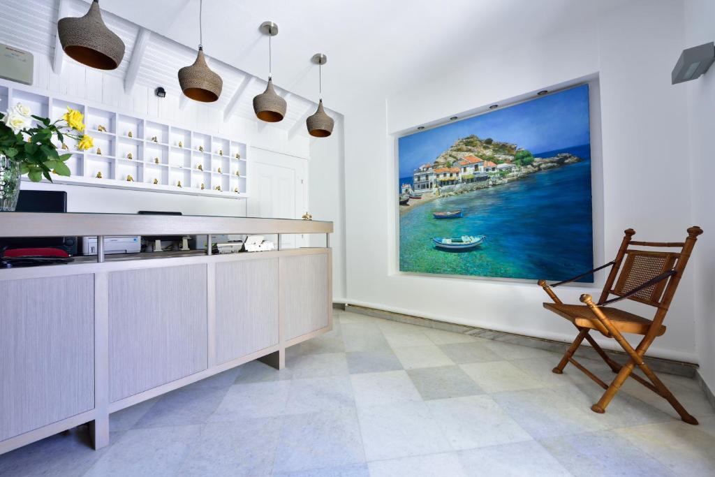 Kuchyňa alebo kuchynka v ubytovaní Kalidon beach Hotel