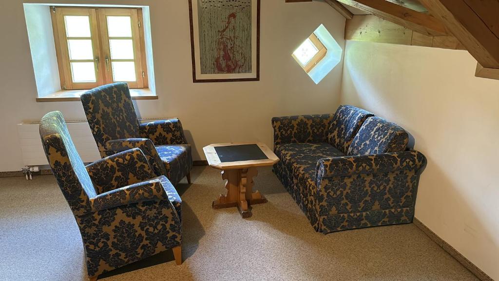 Posezení v ubytování Hotel Tschuggen Davos