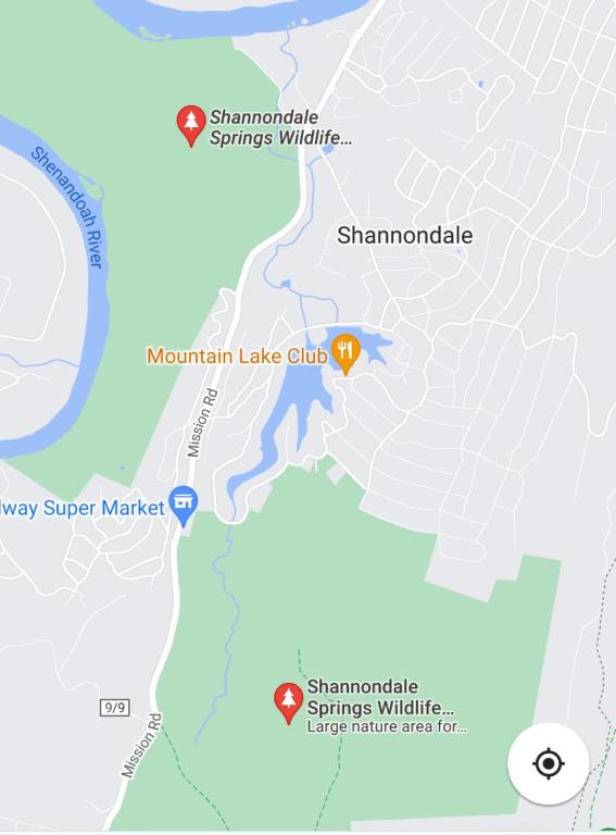 King Suites, Lakefront, Hot Tub, Watercraft, Harpers Ferry Updated