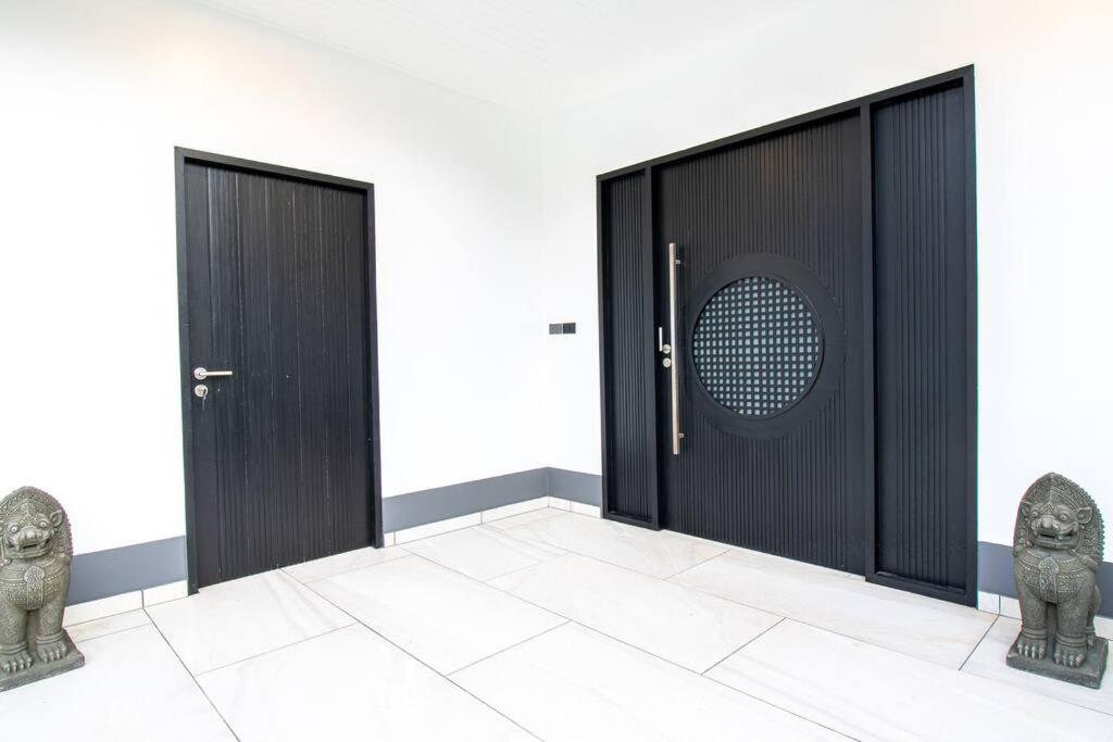 Fotografie z fotogalerie ubytování RUSARDI Poolvilla Ao Nang - new Villa 4 Bedrooms 4 Bathrooms, 10m Pool v destinaci pláž
