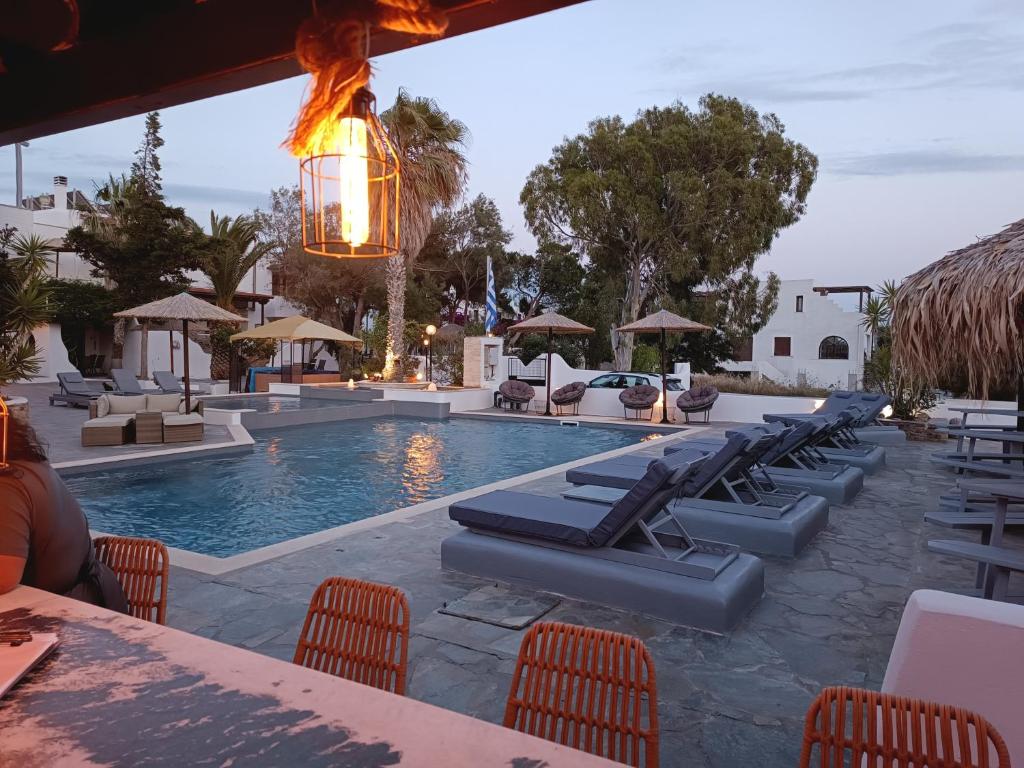 Bazén v ubytovaní Naxos Summerland resort alebo v jeho blízkosti