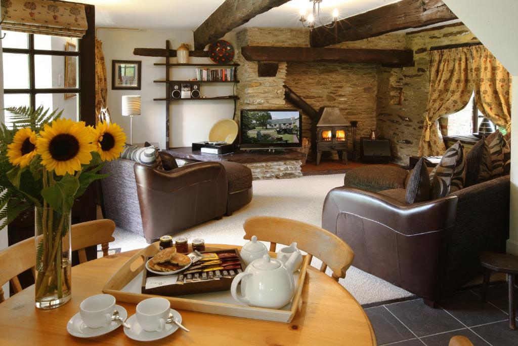 Clydey Cottages Pembrokeshire - Two-Bedroom House