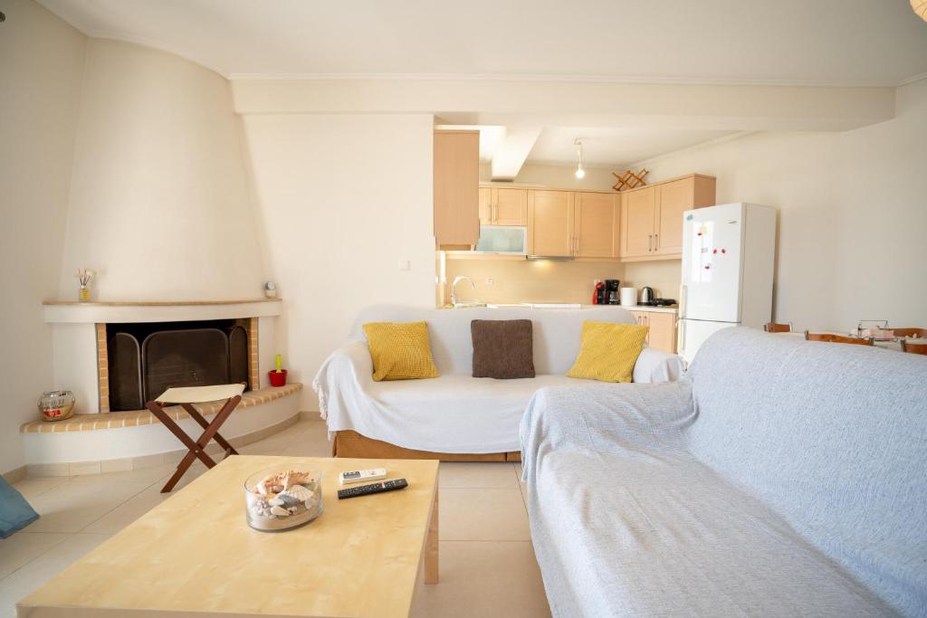 Zona d'estar a Sygrou - fix 2 bedrooms 5 persons apartment by MPS