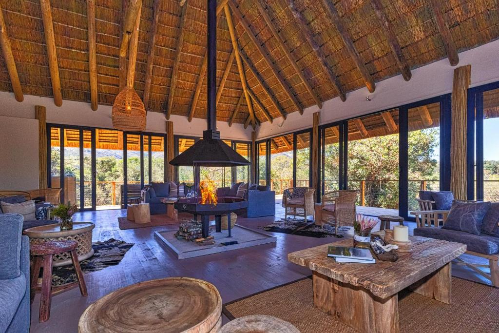 Posezení v ubytování Barefoot Addo Elephant Lodge