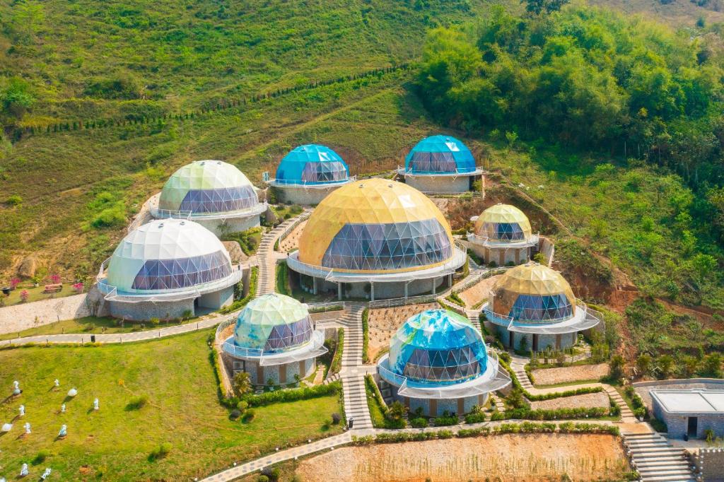Gallery image of Mộc Châu Island Mountain Park And Resort - Nebula Glamping in Mộc Châu