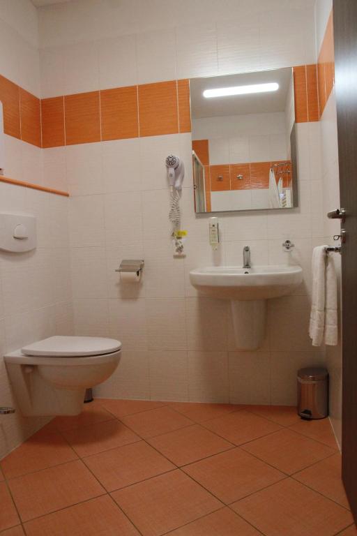 Łazienka w obiekcie apartmán Relax Frymburk