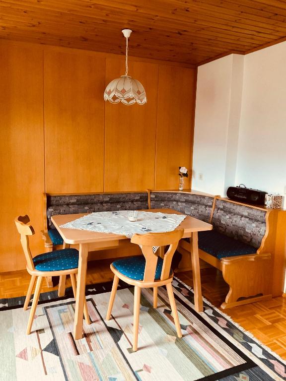 Afbeelding uit fotogalerij van Appartements D'Angelo in Bodensdorf