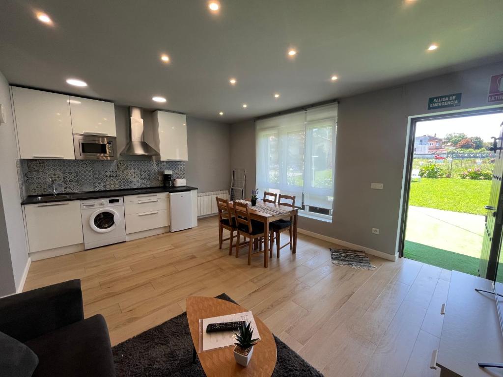 Kuchyň nebo kuchyňský kout v ubytování Apartamentos El Valle