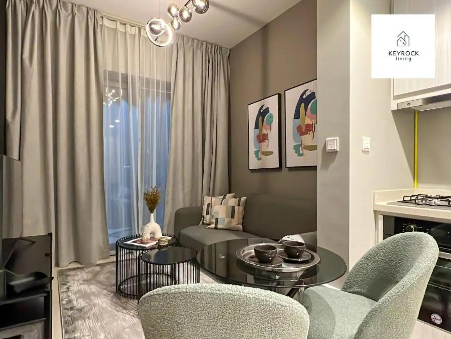 Fotografie z fotogalerie ubytování Keyrock Living - 1 Bedroom Apartments - Business Bay - Near Metro Station - Zada Tower v Dubaji