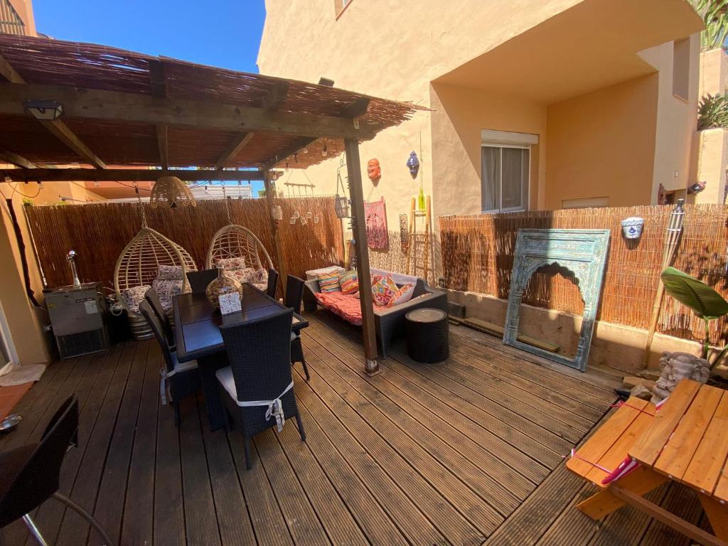 Fotografia z galérie ubytovania Halo - Amazing 4BR TownHouse with Jacuzzi and Big Terrace v Marbelli
