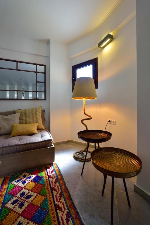 Posteľ alebo postele v izbe v ubytovaní Kalidon beach Hotel