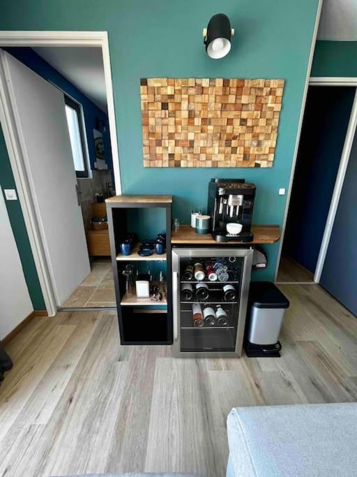 Kuchyň nebo kuchyňský kout v ubytování Loft vu sur Pommard