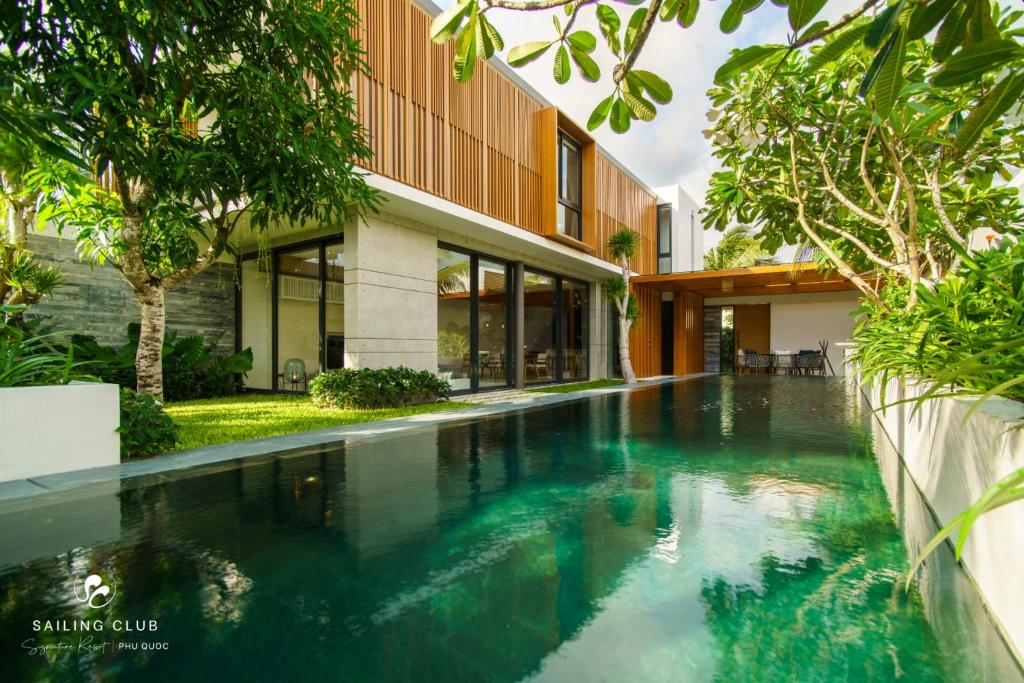 Biệt Thự 3 Phòng Ngủ Với Hồ Bơi