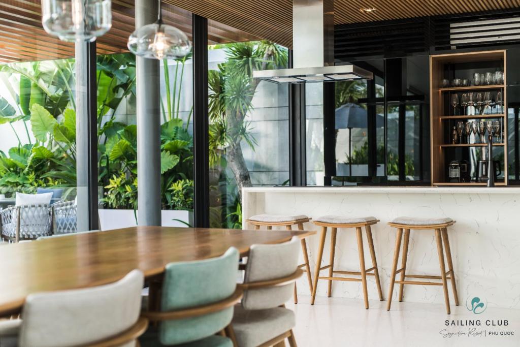 Biệt thự Hồ bơi 1 Phòng Ngủ