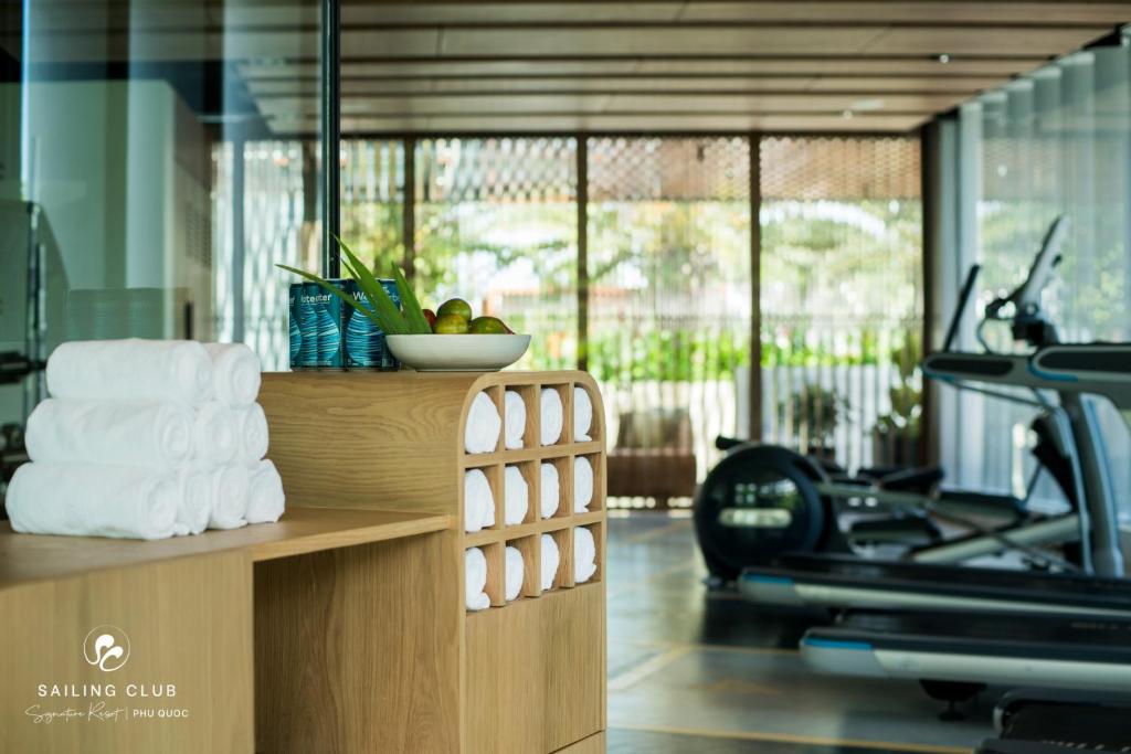 Phòng/tiện nghi tập thể dục tại Sailing Club Signature Resort Phu Quoc