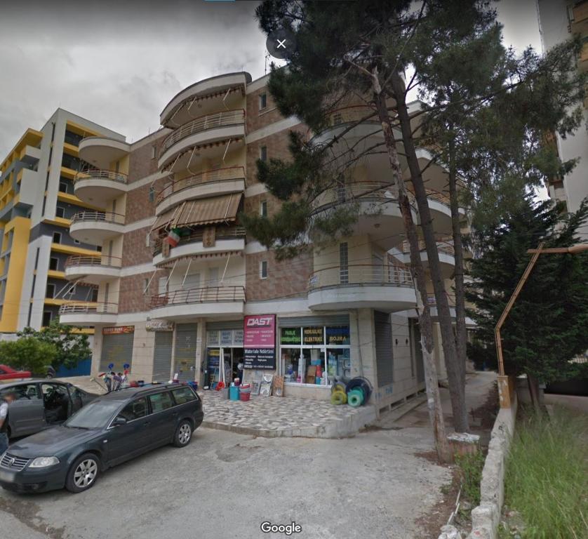 Apartment Golem