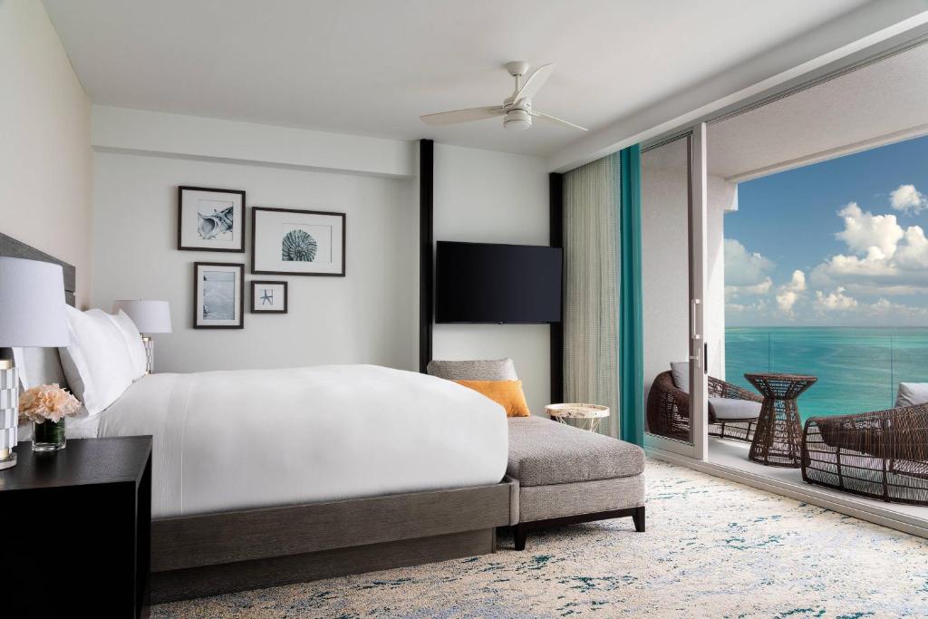 The Ritz-Carlton, Turks & Caicos photo 3