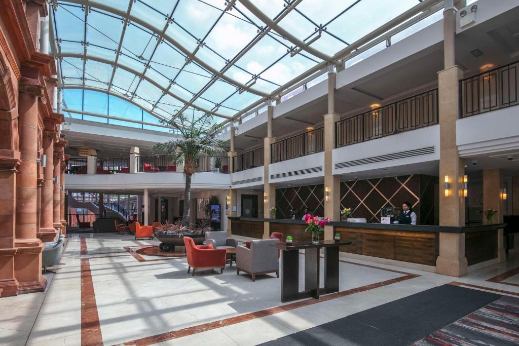 The Crown London, WorldHotels Distinctive - Resim 11