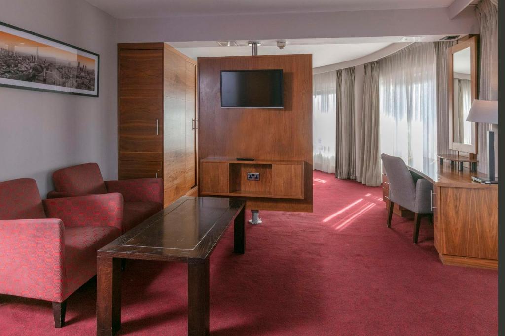 The Crown London, WorldHotels Distinctive - Resim 25