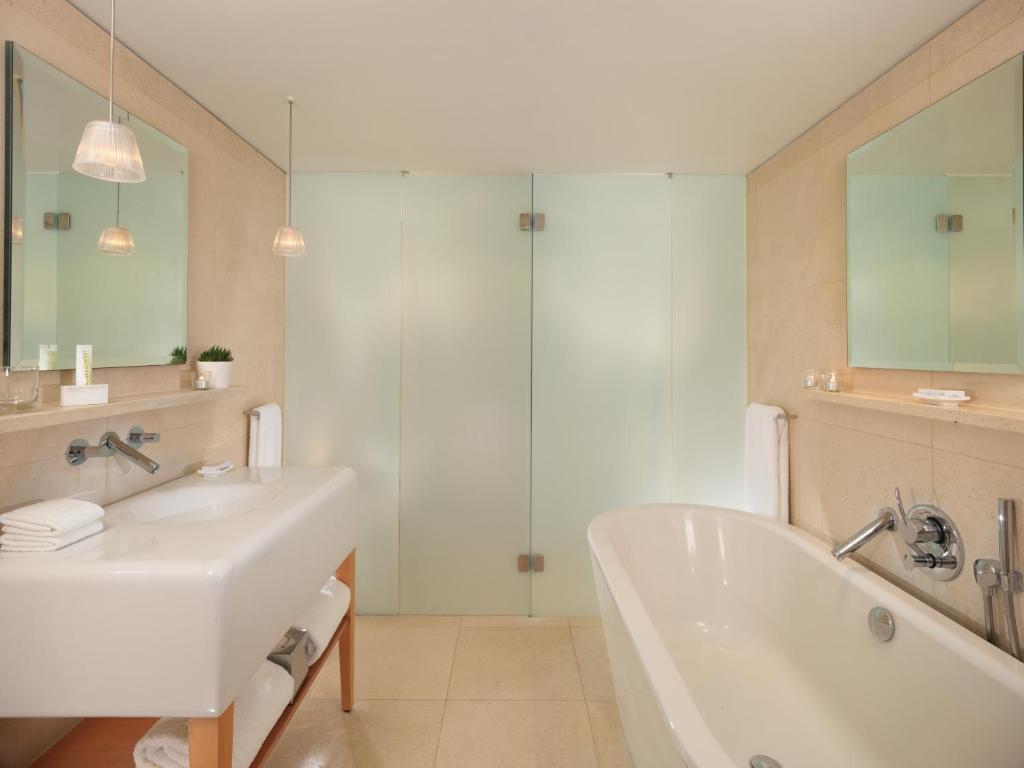 St Martins Lane London - Studio King
