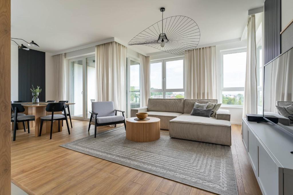 Posedenie v ubytovaní Symphony Modern Tower Apartamenty