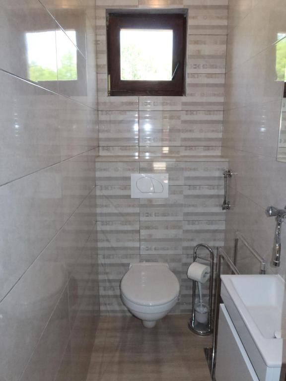 Kúpeľňa v ubytovaní Holiday Home Čulina by Interhome