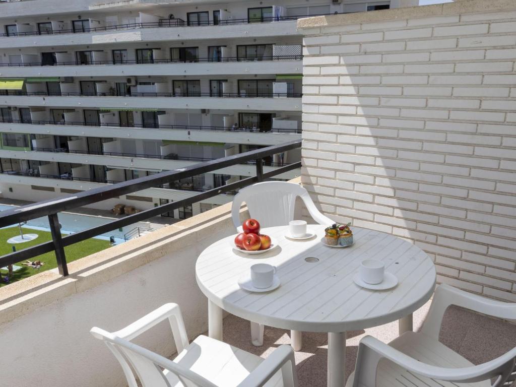Balkón alebo terasa v ubytovaní Apartment Riviera Park J 52 by Interhome