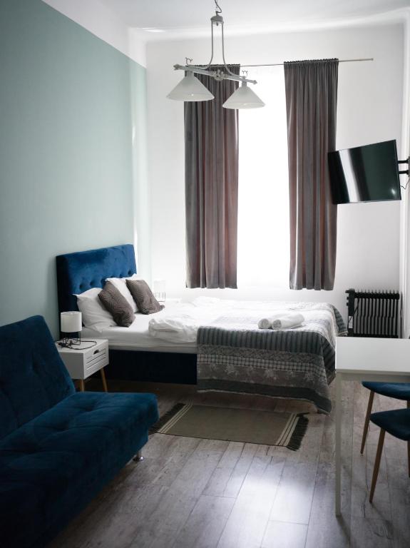 Old Town Studio - 18