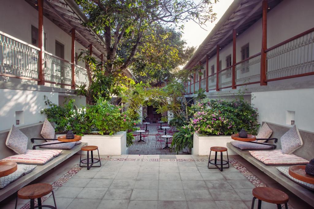 Istumisnurk majutusasutuses Fort Bazaar