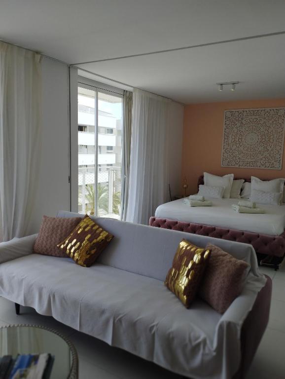 Apartamento lujo con vistas, Ibiza – Precios actualizados 2023