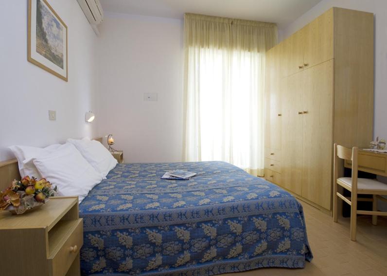 Hotel Nives - Resim 13