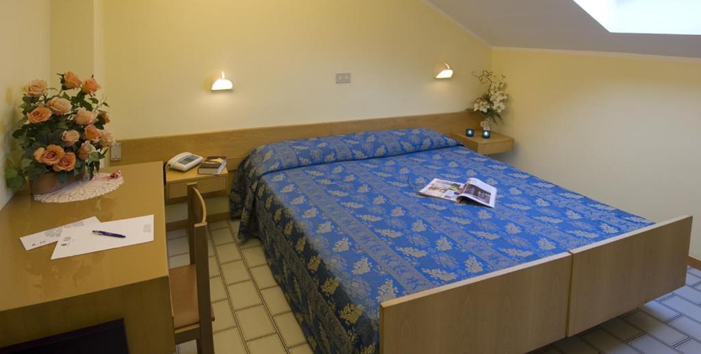 Hotel Nives - Resim 17