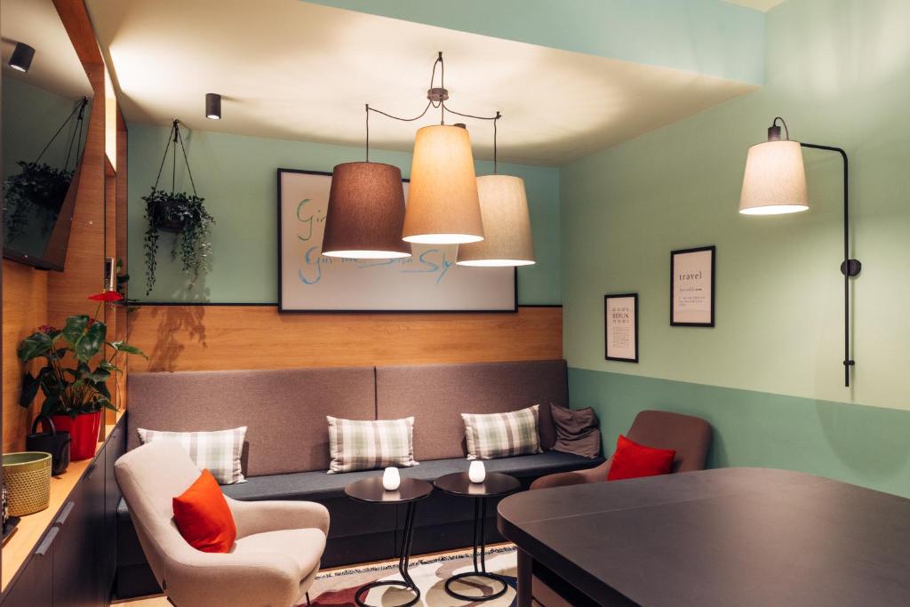 Posezení v ubytování harry's home Berlin-Moabit hotel & apartments
