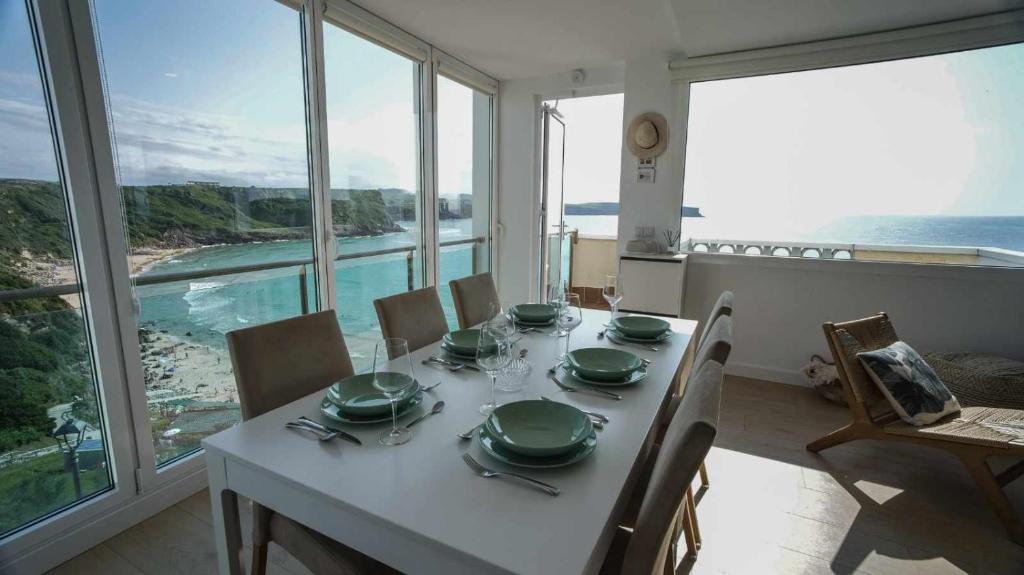Apartamento Sunset con vistas Playa de Los Locos - Apartamento De Dos Habitaciones
