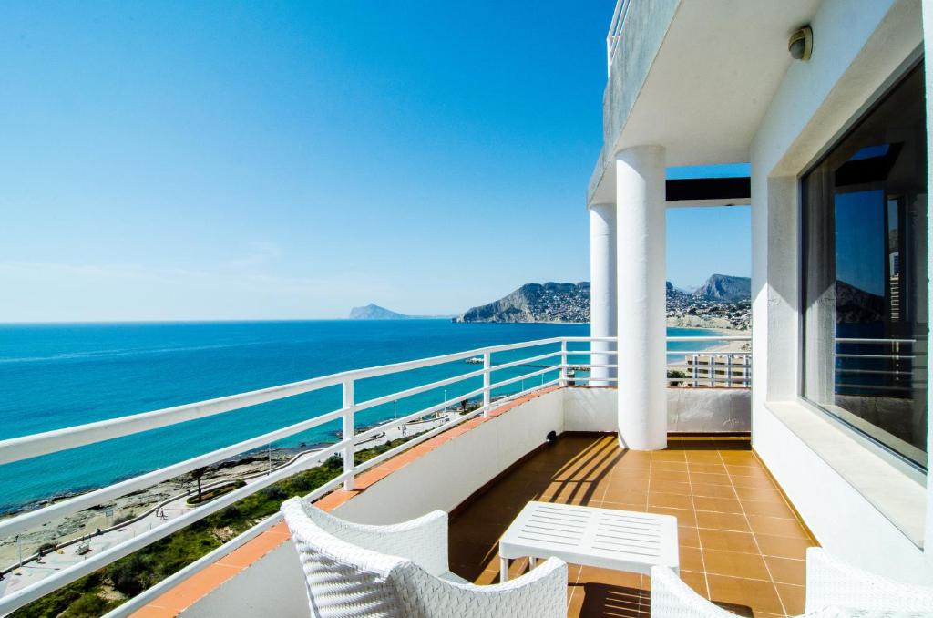 Lovely Port Europa Apartment One-Bedroom Apartment 2 persons ...