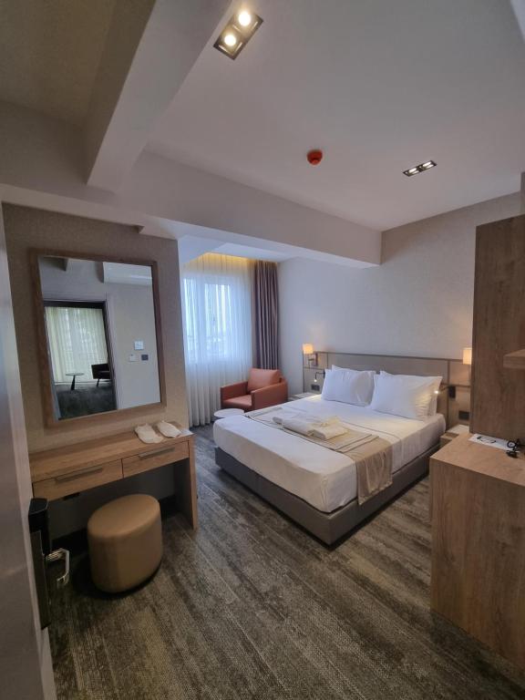 لابی و فضای عمومی Hotel Kalfa - تصویر ۵