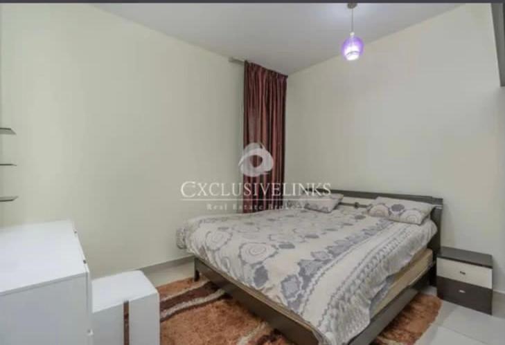 Postel nebo postele na pokoji v ubytování Fully furnished apartment 1bedroom in dubai marina