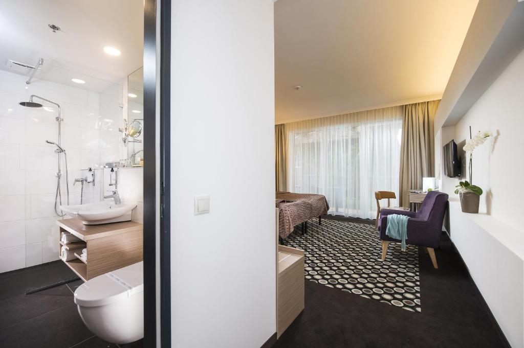 Bo33 Hotel Family & Suites - Deluxe Double Or Twin Room With Balcony