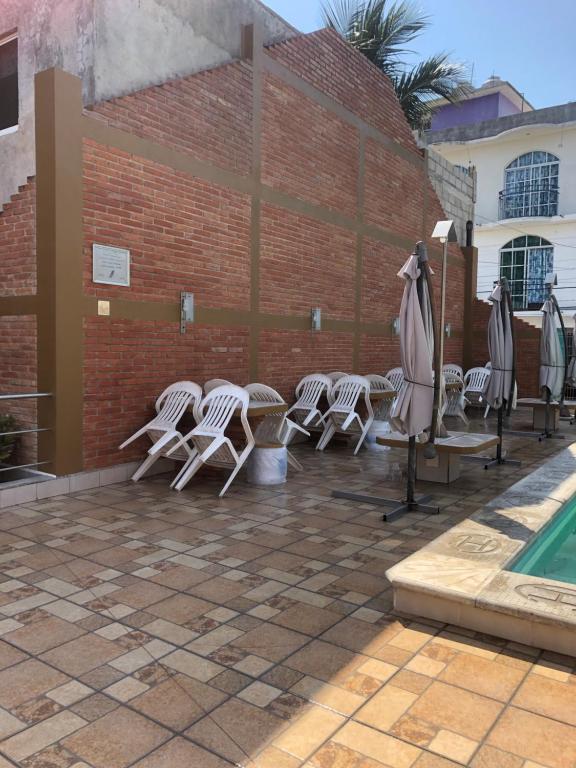 Bazén v ubytování Hotel Catala nebo v jeho okolí