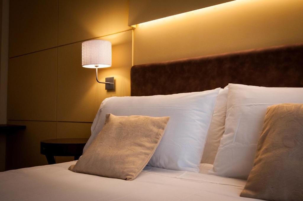 A bed or beds in a room at B&B Roma 474