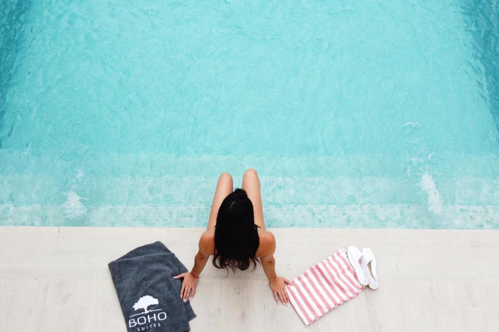 Bazén v ubytování Boho Suites Formentera nebo v jeho okolí