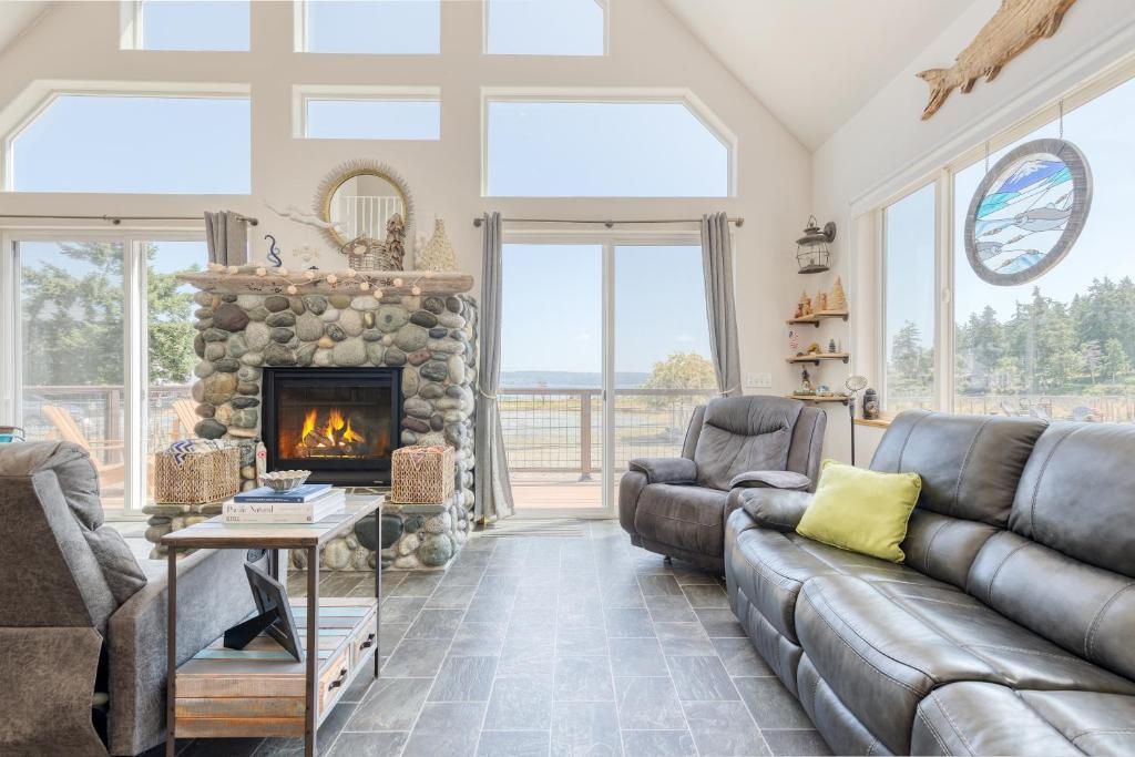 Holiday home 316 2 bed 1 and a half bath cabin with a loft at