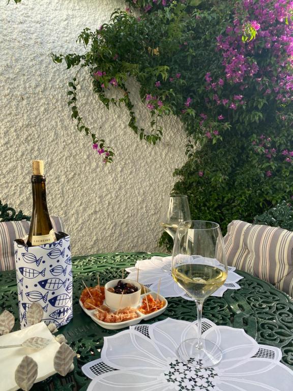 Flowers & Faces Guesthouse - 11