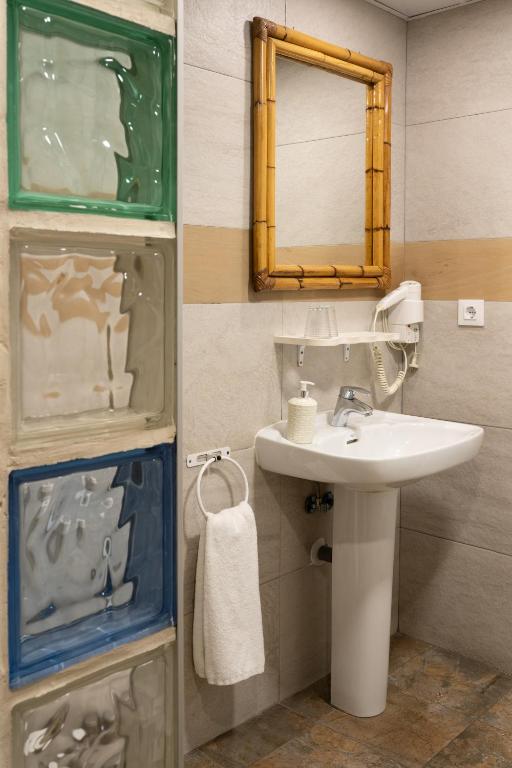 Koupelna v ubytování Hotel Alquimia Cadiz