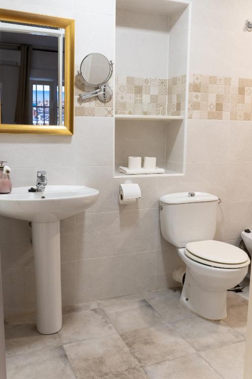 Koupelna v ubytování Hotel Alquimia Cadiz