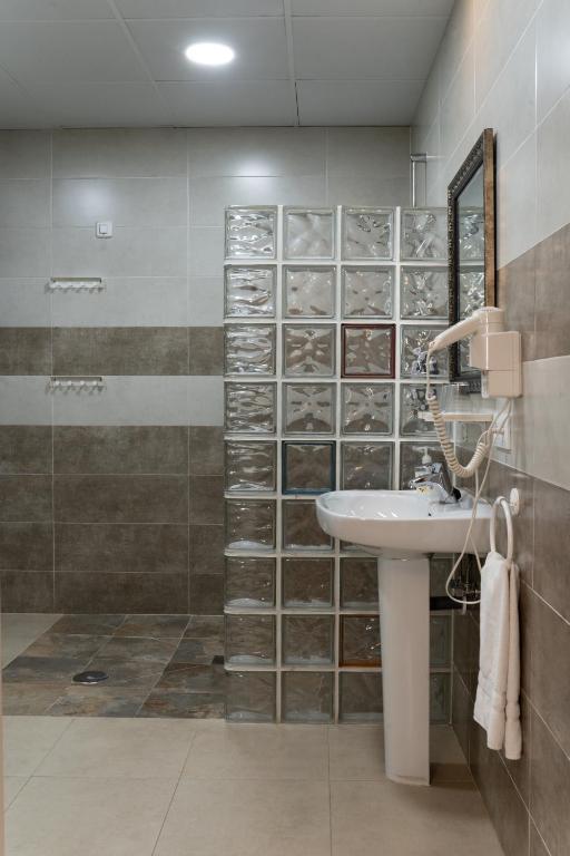 Koupelna v ubytování Hotel Alquimia Cadiz