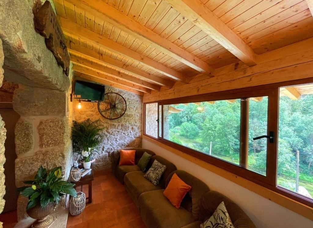 Ein Sitzbereich in der Unterkunft Casa da Quinta Costa D'Além Gerês