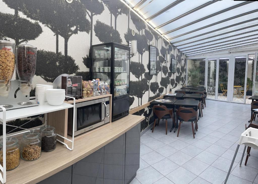 Hipotel Lilas Gambetta - Resim 17