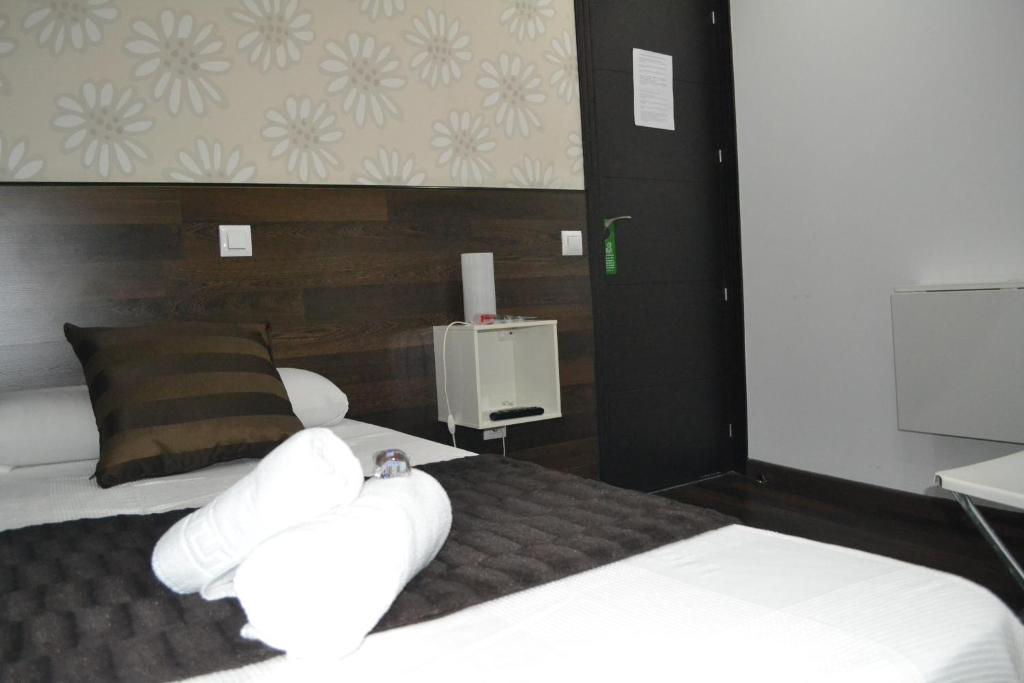 Hostal El Brezo - Single Room